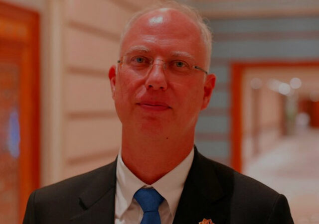 кирил дмитрієв